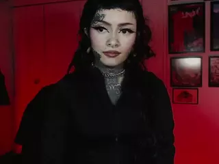 HeraInk's Live Sex Cam Show