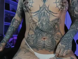 HeraInk's Live Sex Cam Show