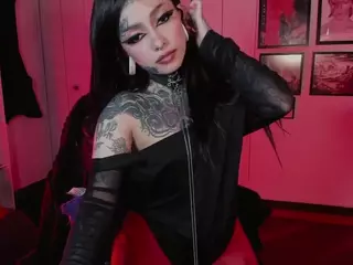 HeraInk's Live Sex Cam Show