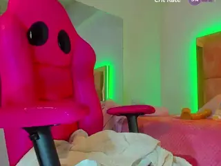 neblinna-mestiza's Live Sex Cam Show