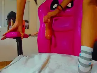 neblinna-mestiza's Live Sex Cam Show