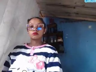 goddessmia777's Live Sex Cam Show