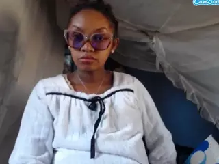 goddessmia777's Live Sex Cam Show