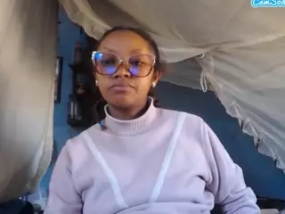 goddessmia777's Live Sex Cam Show