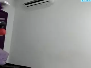 conniht's Live Sex Cam Show