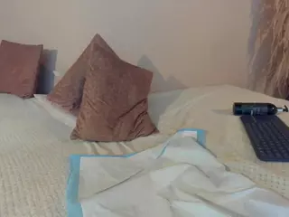 Emilia's Live Sex Cam Show