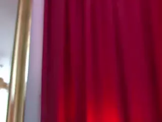 Foxxxy-MILF's Live Sex Cam Show