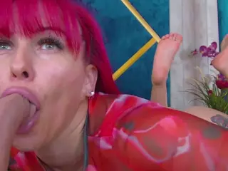 Foxxxy-MILF's Live Sex Cam Show