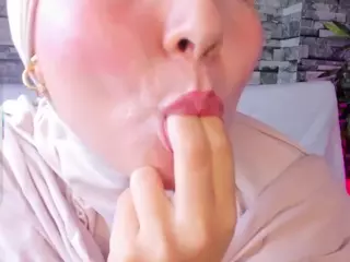 Hiyab-Sami's Live Sex Cam Show