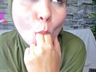 Hiyab-Sami's Live Sex Cam Show