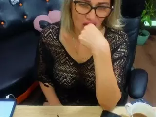 Lisa-Rios's Live Sex Cam Show