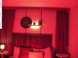 sheyla Hills's Live Sex Cam Show