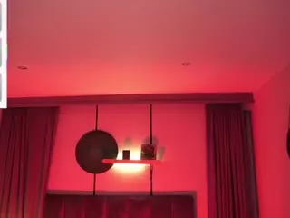 sheyla Hills's Live Sex Cam Show