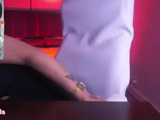 sheyla Hills's Live Sex Cam Show