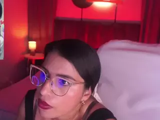 sheyla Hills's Live Sex Cam Show