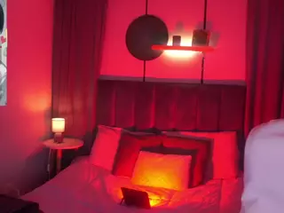 sheyla Hills's Live Sex Cam Show