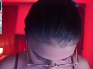 sheyla Hills's Live Sex Cam Show