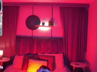 sheyla Hills's Live Sex Cam Show