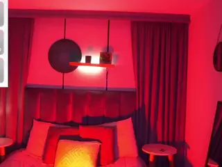sheyla Hills's Live Sex Cam Show