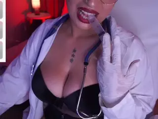 sheyla Hills's Live Sex Cam Show