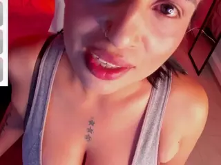 sheyla Hills's Live Sex Cam Show