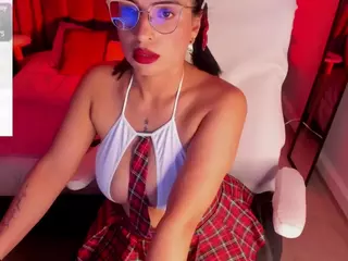 sheyla Hills's Live Sex Cam Show