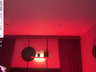 sheyla Hills's Live Sex Cam Show
