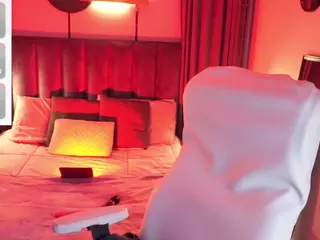 sheyla Hills's Live Sex Cam Show