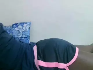 sweet-leylah's Live Sex Cam Show