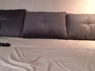 Avr0ria's Live Sex Cam Show