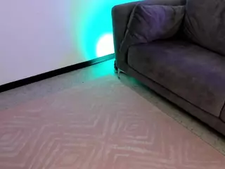 corinne-benson's Live Sex Cam Show