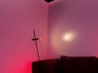 corinne-benson's Live Sex Cam Show