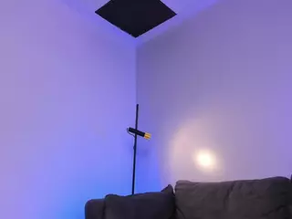 corinne-benson's Live Sex Cam Show