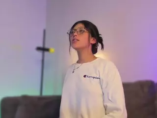 corinne-benson's Live Sex Cam Show