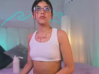 corinne-benson's Live Sex Cam Show