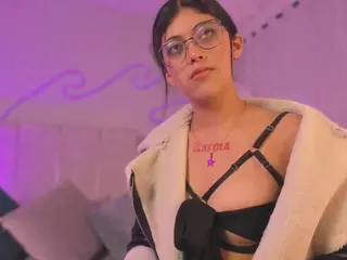 corinne-benson's Live Sex Cam Show