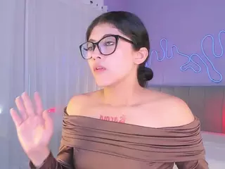 Curvy Corinne's Live Sex Cam Show