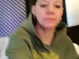 MrsStPatrick's Live Sex Cam Show