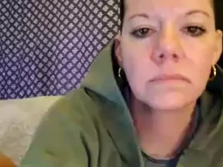 MrsStPatrick's Live Sex Cam Show