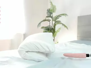 NaomiSunset's Live Sex Cam Show