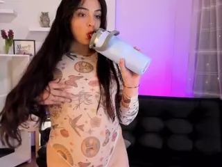 Kylie-firee's Live Sex Cam Show