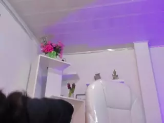 Kylie-firee's Live Sex Cam Show