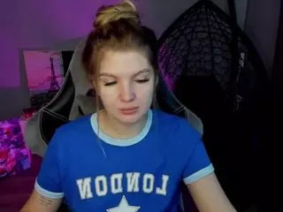 lilyWilliamss's Live Sex Cam Show