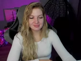 lilyWilliamss's Live Sex Cam Show