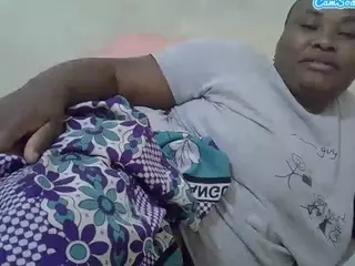 Sweetbubbly254's Live Sex Cam Show