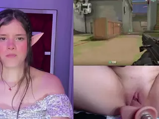 TriannaB's Live Sex Cam Show