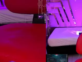 TriannaB's Live Sex Cam Show