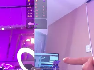 TriannaB's Live Sex Cam Show