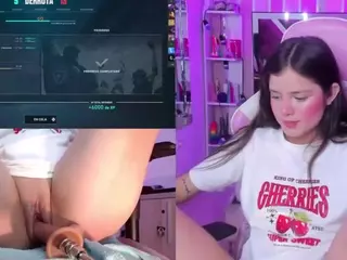 TriannaB's Live Sex Cam Show