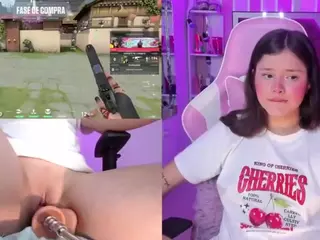 TriannaB's Live Sex Cam Show